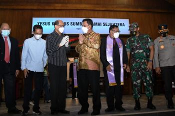 Gubernur-Forkopimda Kepri pastikan perayaan Natal aman dan nyaman
