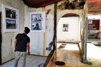 Pewarta foto gelar pameran mengenang 17 Tahun Tsunami Aceh