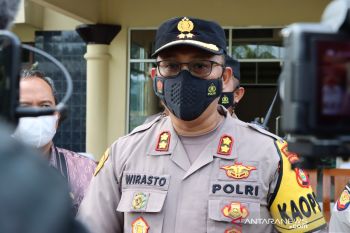 Polres Lombok Barat perketat pengawasan di pelabuhan cegah Omicron