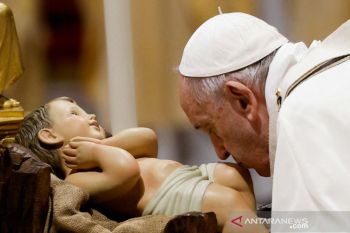 Paus katakan anjloknya tingkat kelahiran di Italia adalah "tragedi"