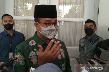 Gubernur DKI Jakarta terbitkan Kepgub soal UMP 2022 hasil revisi
