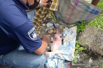 Mayat orok ditemukan di saluran sungai