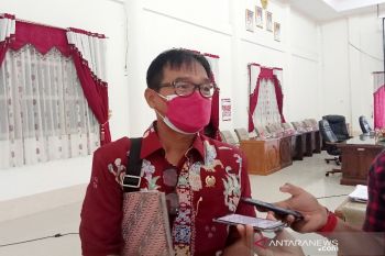 Legislator dan Hakim di Barsel terima vaksin Booster