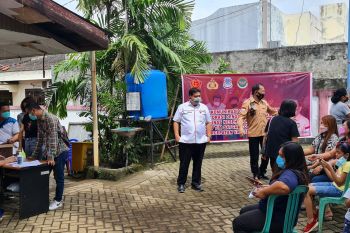 Gubernur Sulut wajibkan kantor menggunakan aplikasi PeduliLindungi