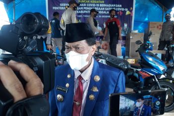 Pemkab Donggala beri hadiah sepeda motor  bagi warga ikut vaksinasi