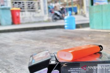 Pelajar Tambelan tidak lagi bersembunyi untuk merokok