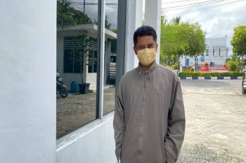 Warga ini menjadi peserta JKN-KIS untuk membantu sesama