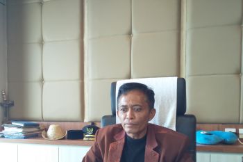 Pemkab Lombok Tengah menggelar zikir dan doa di malam Tahun Baru 2022