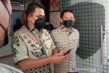 Polda geledah rumah pengunggah video ujaran kebencian dalam ceramah Bahar Smith