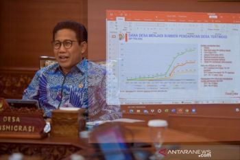 Mendes PDTT Abdul Halim Iskandar menilai desa mampu jadi penyangga ekonomi selama pandemi