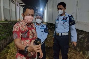 Bola tenis berisi sabu-sabu dilemparkan ke Lapas Semarang