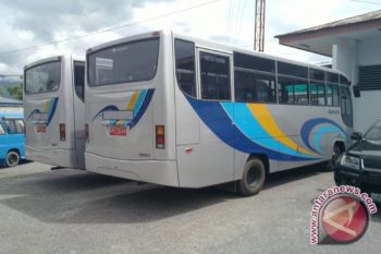 Pemkot Palu  mulai operasikan sembilan bus sekolah