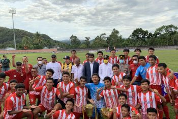 PSP Padang juara piala Soeratin U-17 Sumbar setelah kalahkan Dua Lipa FC 2-1