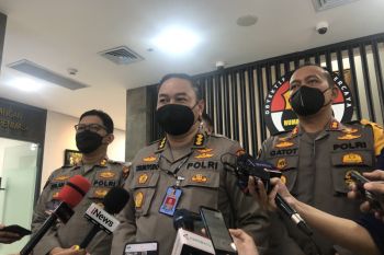 Analis: Polri tegaskan berada di bawah presiden sesuai UUD 1945