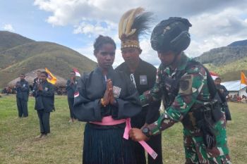 Satgas TNI Yonif 412 ajarkan pencak silat warga Lanny Jaya Papua