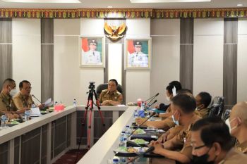 Pemkab Lampung Barat gelar rakor tim penanggulangan kemiskinan