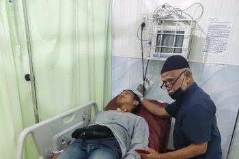 Cekcok dengan mertua, pemuda Pekanbaru nekat sayat leher sendiri