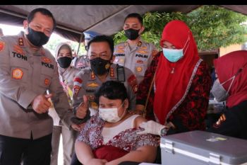 Polda Sumsel bantu pelayanan  vaksinasi anak 6-11 tahun