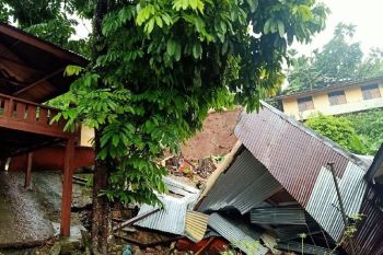 Tanah longsor menyebabkan tujuh orang meninggal dunia di Kota Jayapura