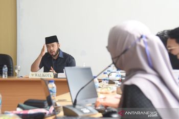 Pemkot Padang Panjang bahas tahapan pembangunan sport center