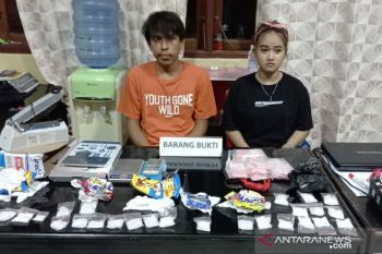 Polda Sultra tangkap dua pengedar 266 gram sabu di Kendari