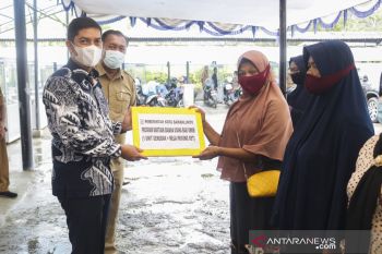 Pemkot Sawahlunto bantu sarana usaha untuk masyarakat pelaku UMKM