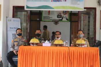 Wabub dorong warga Polewali Mandar tingkatkan kesadaran ikut vaksinasi