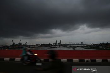 BMKG: Delapan daerah di Sumsel berpotensi hujan petir