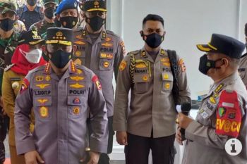 Kapolri targetkan dua pekan vaksinasi COVID-19 capai 100 persen