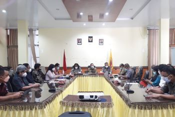 Pemkab Kupang minta warga taat prokes meski kasus COVID melandai