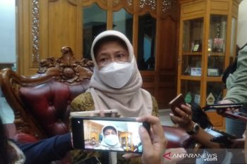 Solo bakal berikan vaksin penguat mulai 14 Januari