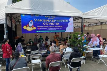 KSP pantau pelaksanaan vaksinasi COVID-19 dosis ketiga