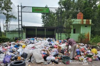 Legislator Kotim soroti sampah menumpuk di depo