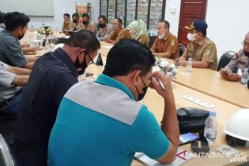 Pemkab Solok Selatan telah mediasi kisruh PT KSI dan SPSI