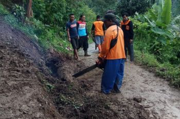 Dua desa di Kudus alami longsor akibat hujan deras