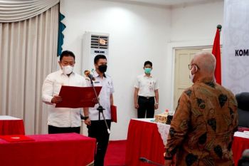 Ini pesan gubernur usai pelantikan Komisaris Utama Bank Kalteng