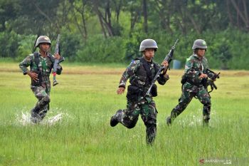 Lomba Menembak Laras Panjang