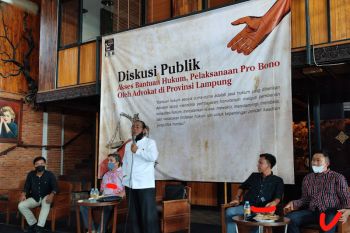 Penasihat hukum Bey Sujarwo diskusi terkait hukum untuk rakyat miskin