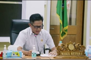 DPRD minta pemkab entaskan rumah dinas guru tidak layak huni