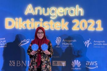 Unhas raih dua penghargaan pada ajang Anugerah Humas Diktiristek