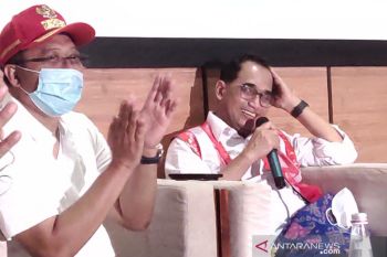 Menhub mendukung pengembangan landasan Bandara Sultan Kaharuddin III