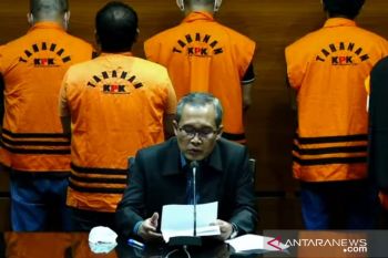 KPK amankan uang Rp1,4 miliar dari OTT Bupati Penajam Paser Utara