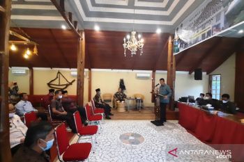 Pemkot Pariaman minta perkuat ekonomi kreatif berbasis lokal di desa