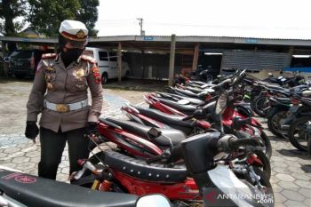 Polres Boyolali sita 200-an knalpot "brong"  untuk dimusnahkan