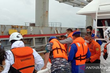 Bakamla beri bantuan medis kepada ABK kapal Amerika terpapar COVID-19