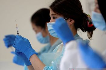Uni Eropa tinjau kasus gangguan menstruasi usai vaksinasi COVID