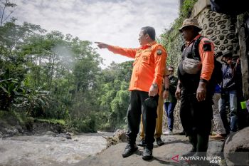 Pemkab Jember segera perbaiki jembatan putus diterjang banjir