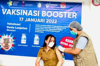 Minahasa Tenggara gencarkan pemberian vaksin booster