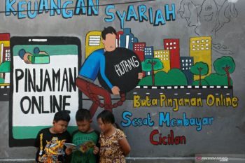 Warga Sulteng  diminta melapor ke SWI jika terjebak pinjol ilegal