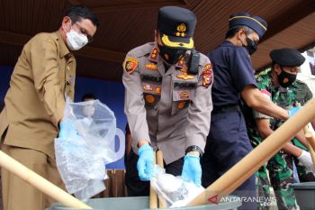 Sabu 49,3 kilogram dimusnahkan Polres Dumai
